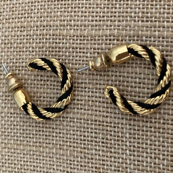 Gold & Black Twist Pierced Hoop Earrings Vintage NWOT - Picture 6 of 7